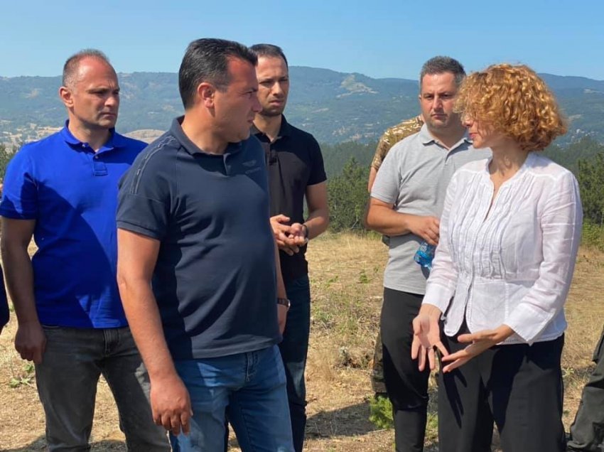 Zaev: Do të negociojmë me Kroacinë për servisimin e avionëve zjarrfikës