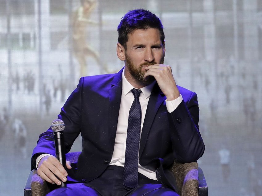 AS zbulon se Messi ende nuk ka marrë një ofertë zyrtare nga parisienët