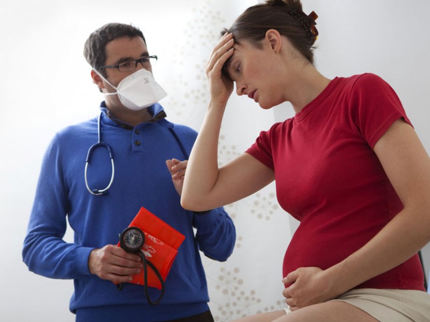 Verdhëza në shtatzëni mund të shkaktojë problem: Dalloni me kohë simptomat e hepatitit