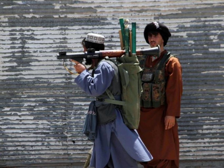 Talibanët marrin nën kontroll një qytet kyç në veri të Afganistanit