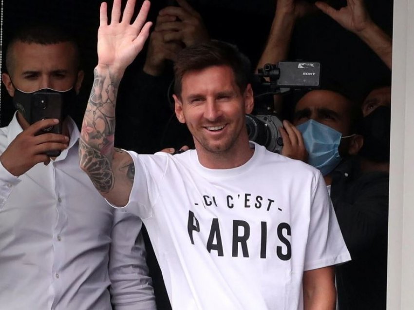 Shfaqen fotot e para të Messit në fanellën e PSG -së, këtu është numri që ai zgjodhi