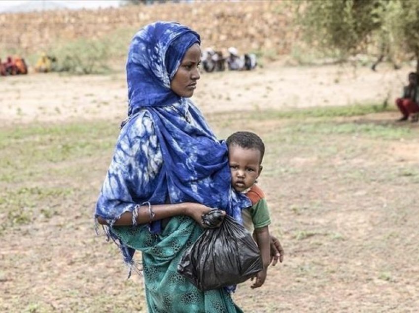 Somali, 3 milionë njerëz përballen me krizën ushqimore dhe sëmundjet epidemike