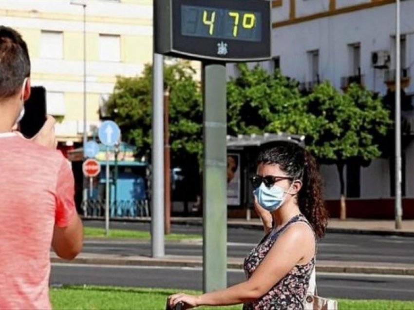 Pritet të fillojnë zjarret në Spanjë dhe Portugali për shkak të temperaturave të larta