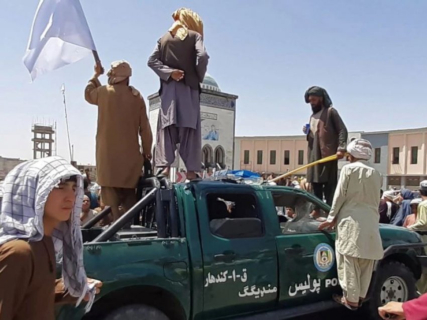 Afganistan: Bien Kandahari dhe Herati; shqetësime për Kabulin