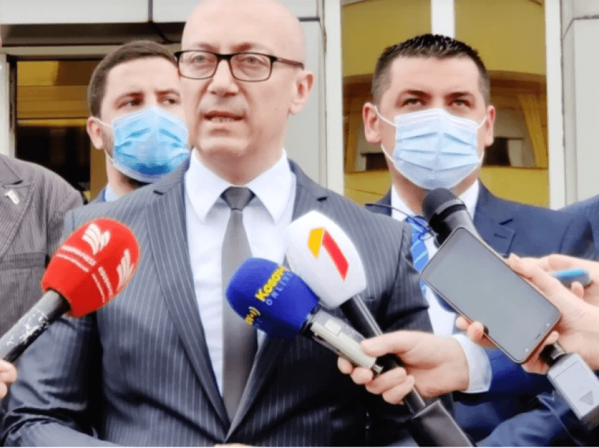 Partitë shqiptare sfidojnë Listën Serbe