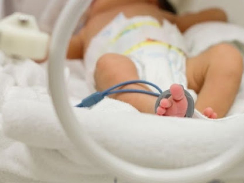 Në Kosovë lind foshnja me antitrupa kundër COVID-19 nga nëna e vaksinuar