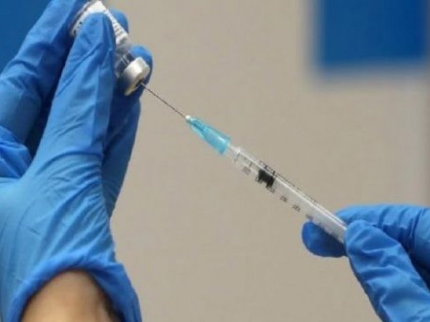 Studimi britanik: Efekti i vaksinave bie brenda tre muajsh