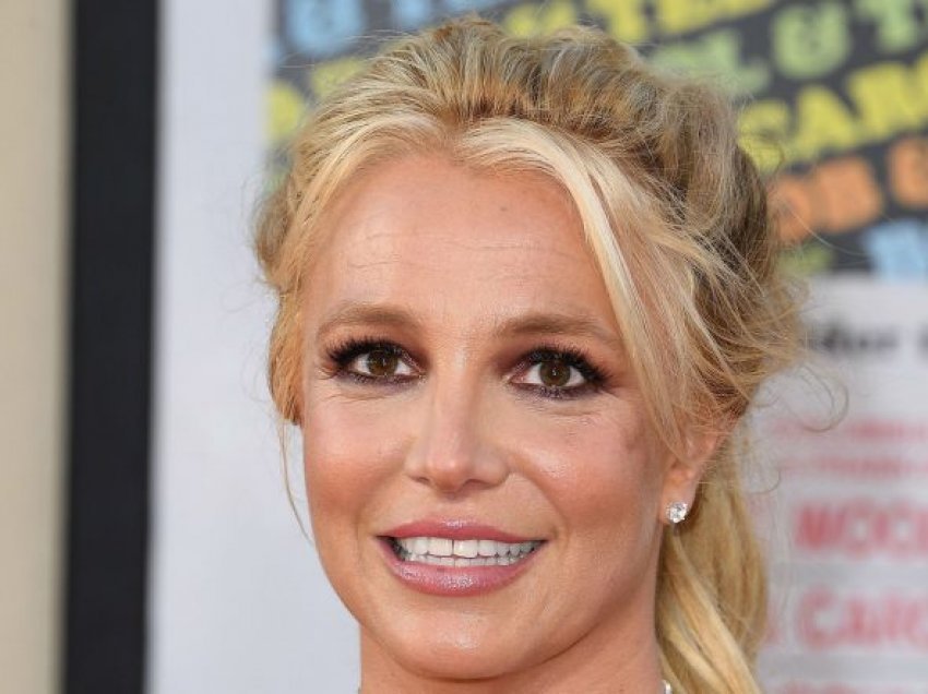 Në shqyrtim  mosmarrëveshja midis Britney Spears dhe punonjëses së saj