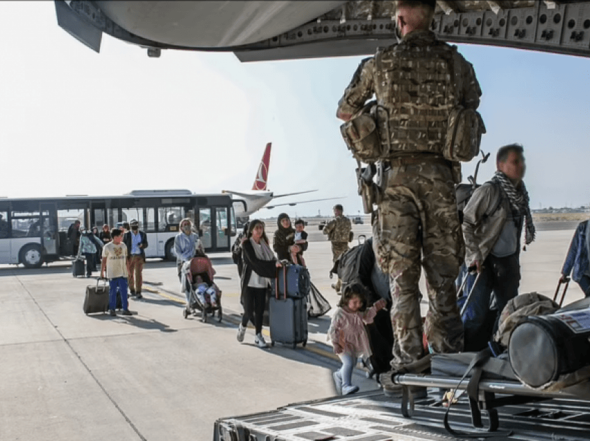 Paralajmërime se mund të kenë mbetur vetëm katër ditë për të evakuuar “të huajt dhe afganët e rrezikuar” nga Afganistani
