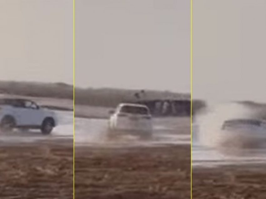 Përpiqet të bëjë ‘drift’ në rërë, shoferi i Toyota Fortuner përfundon ‘i rrotulluar’