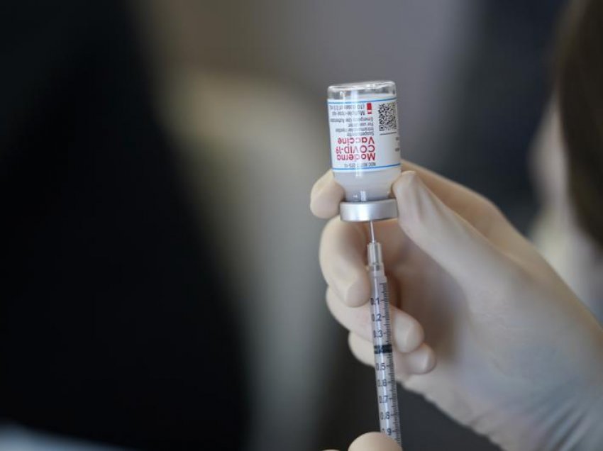 Edhe 55 mijë doza të vaksinës Pfizer sot pritet të arrijnë në Kosovë