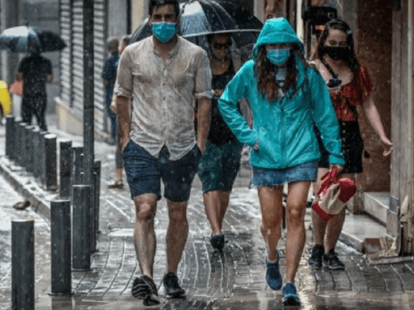 Paralajmëron meteorologu grek: Priten stuhi në kufi me Shqipërinë 