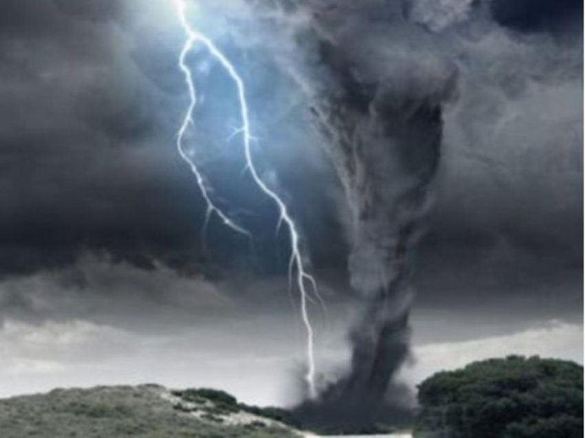 Paralajmërojnë meteorologët: Uragani Ida është jashtëzakonisht i rrezikshëm