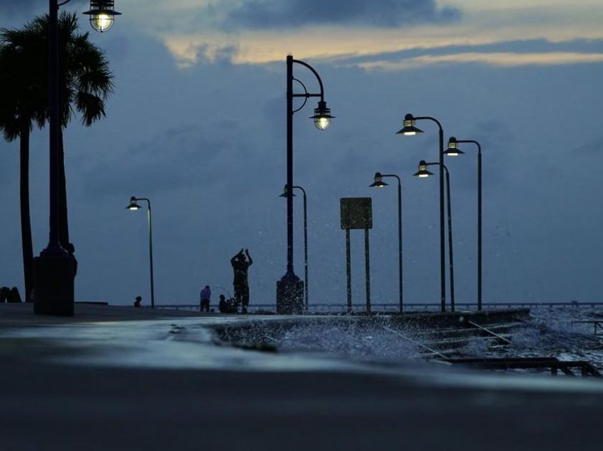 Uragani Ida godet Luizianën dhe New Orleans me shpejtësinë 250 km në orë