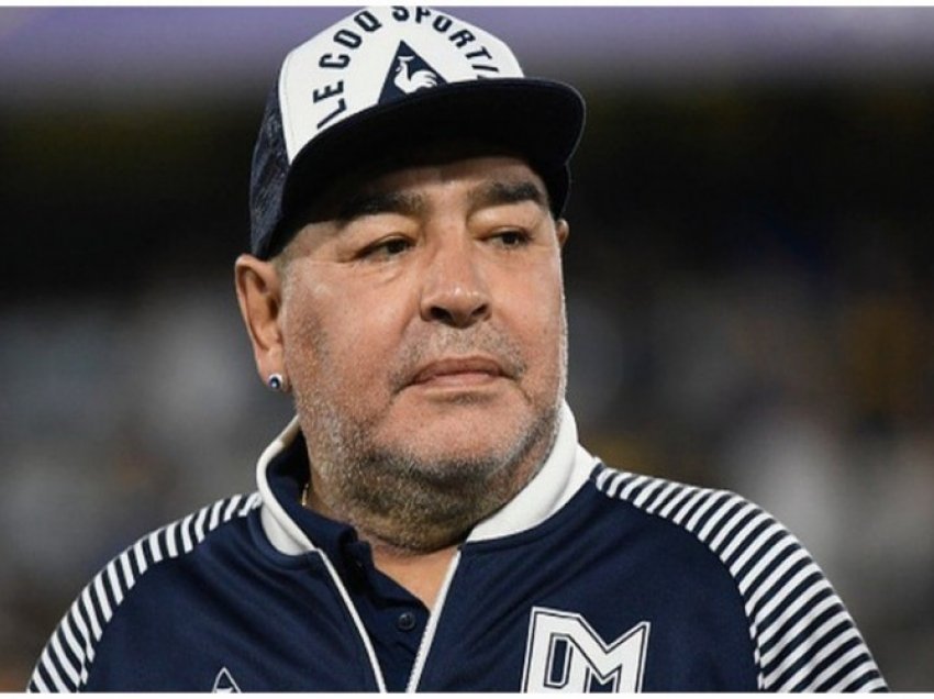 Tetë të akuzuar për rastin Maradona