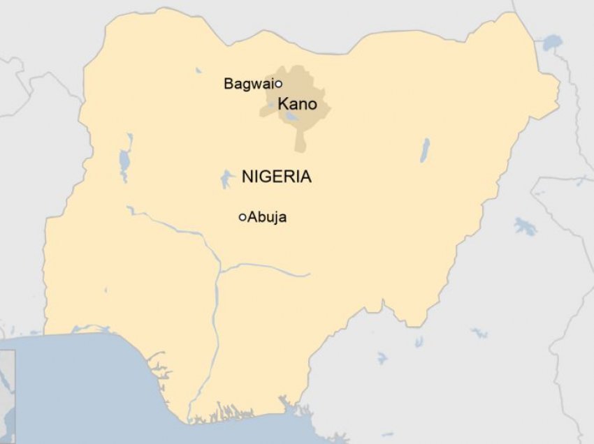 Nga përmbysja e anijes në Nigeri vdesin të paktën 29 persona