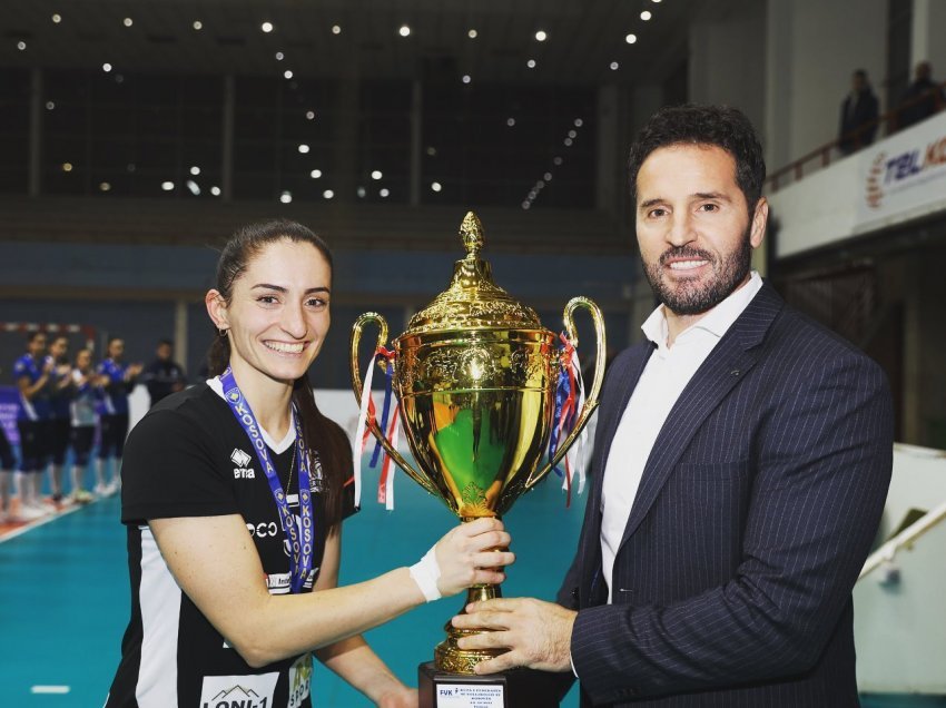 Valmira Ramadani si uragan me Fer Volley-n : Kupën ia dedikojmë qytetit, tifozëve të klubit dhe familjarëve 