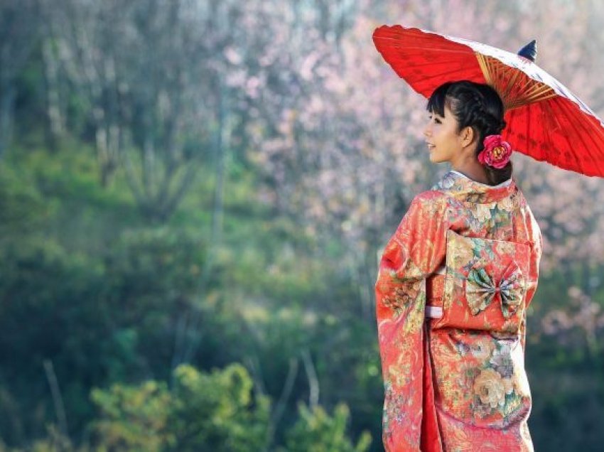 Si ndryshon mënyra e jetës në Japoni – ballkanasit mendojnë se japonezët kanë zakone të pazakonta