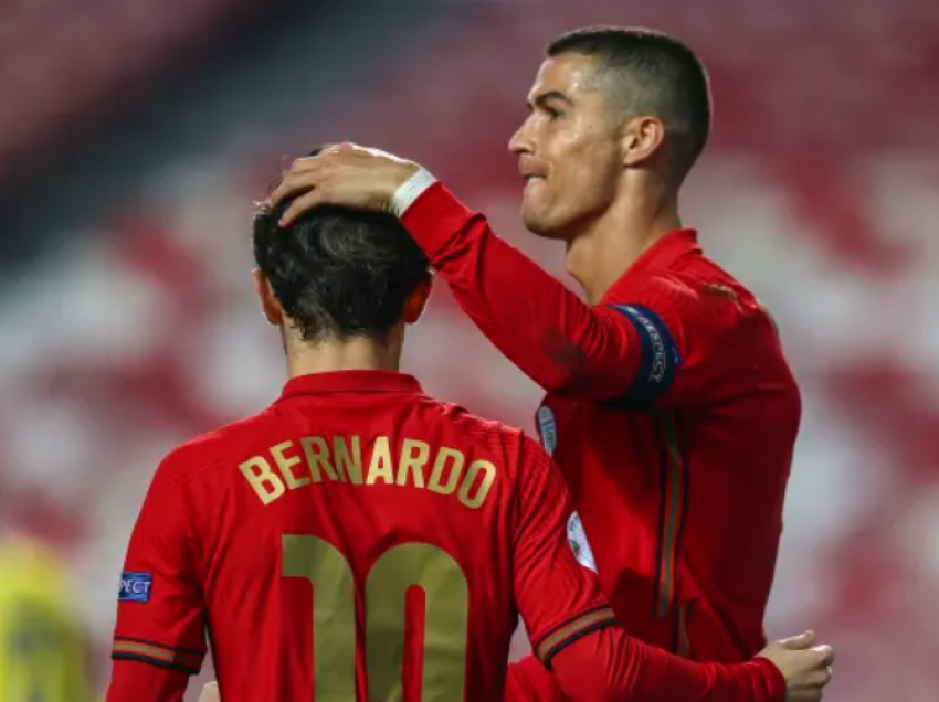 Befason Grealish: Do të zgjidhja Bernardon para Ronaldos