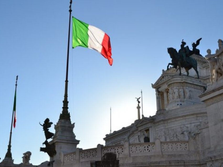 Italia zbut masat për rastet e kontaktit: Jo më izolim