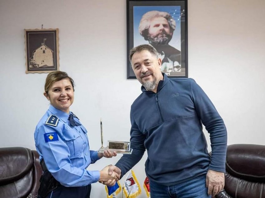 “Sami Lushtaku shkon me çliru Mitrovicën”