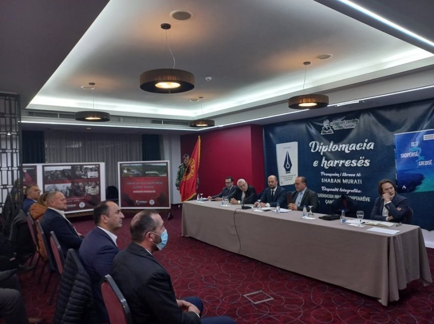 Përse opozita bojkoti promovimin e librit “Vetëvrasja diplomatike e Kosovës dhe Shqipërisë”?