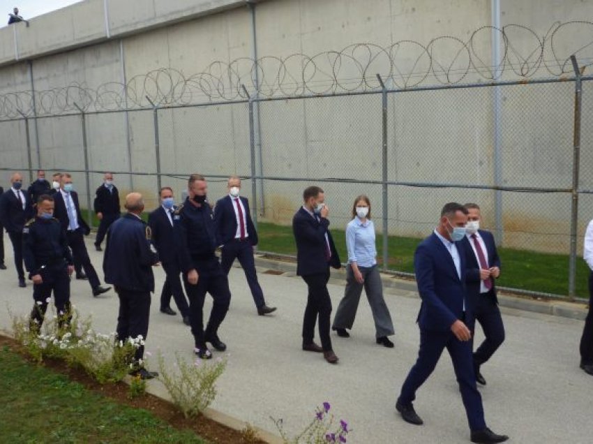 Të burgosurit danezë në Kosovë, këto janë disa nga pikat e marrëveshjes ndërmjet dy shteteve