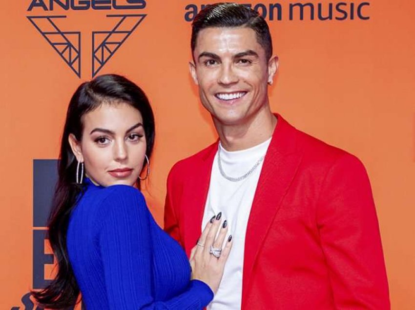 Ronaldo e Rodriguez zbulojnë gjininë e binjakëve