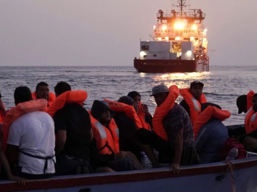 IOM: Megjithë rreziqet, dyfishohet numri i emigrantëve që kalojnë Detin Mesdhe