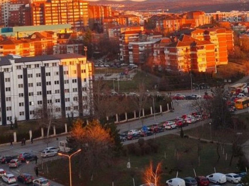 Semaforët e ndalur, bllokohet Prishtina