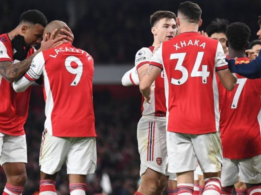 Arsenali përgatit tre goditje nga Seria A