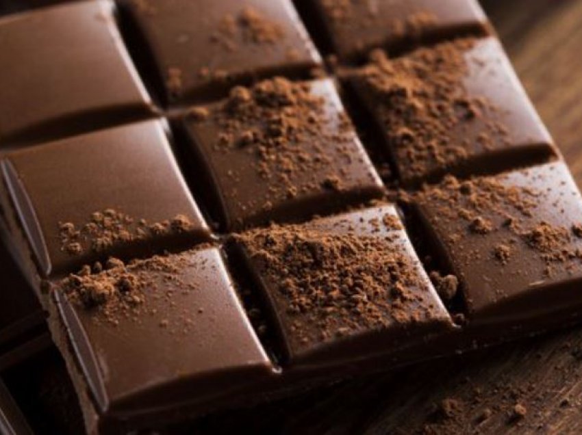 Çokollata e zezë na bën më të lumtur