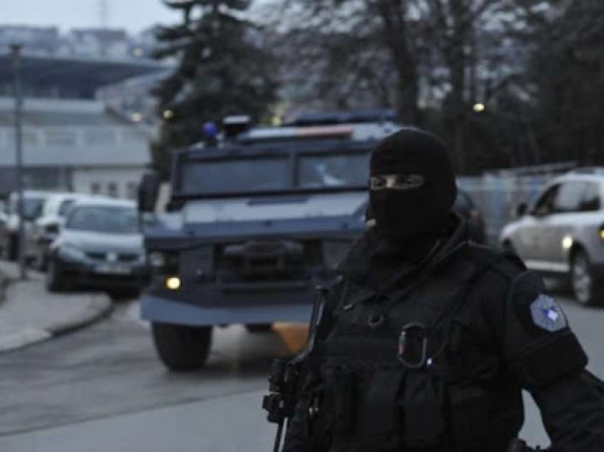 A po përpiqet Serbia të krijojë destabilitet dhe panik në Kosovë, Vuçiqi po mundohet t’i shpëtojë grupet kriminale