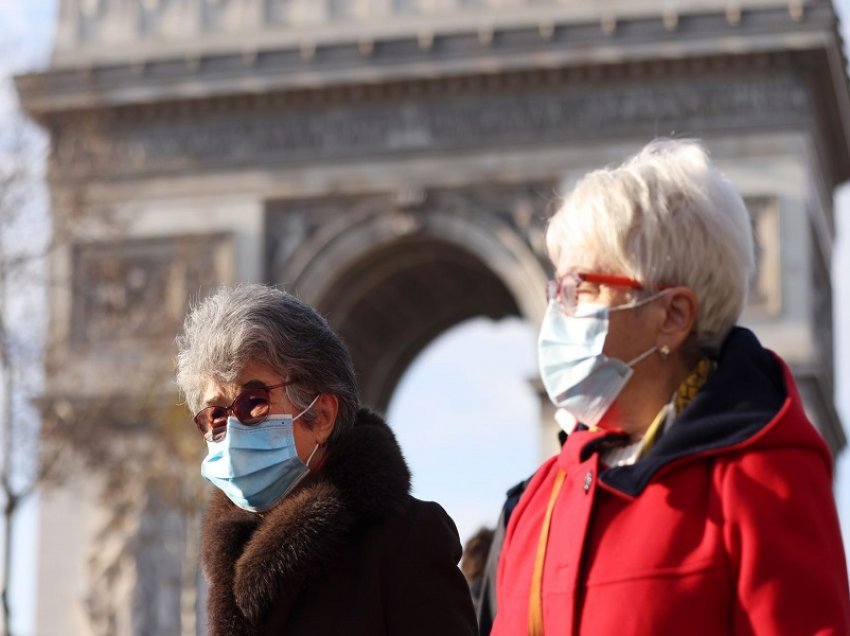 Paris: Nga e premtja maskat të obligueshme në ambient të hapur, gjoba – 135 euro