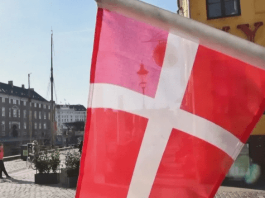 Danimarka porosit katër herë më shumë vaksina sesa numri i popullsisë