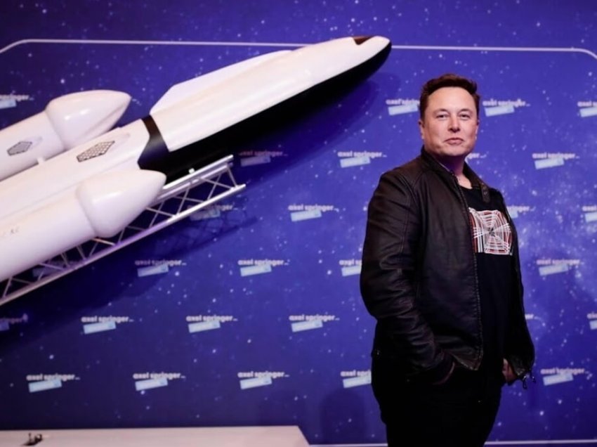Elon Musk zbulon plane ambicioze për të dërguar njerëzit në Mars deri në vitin 2026