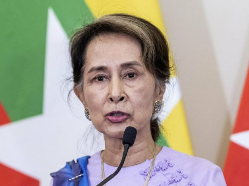 Mianmar: Shtohen thirrjet për lirimin e Aung San Suu Kyi