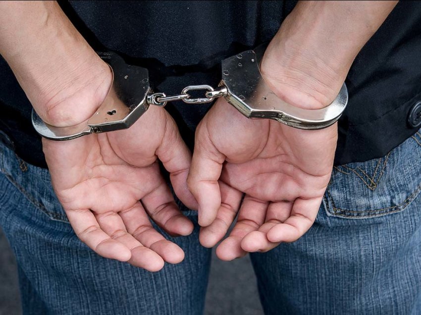 Policia në Prishtinë arreston të dyshuarin për ngacmim 