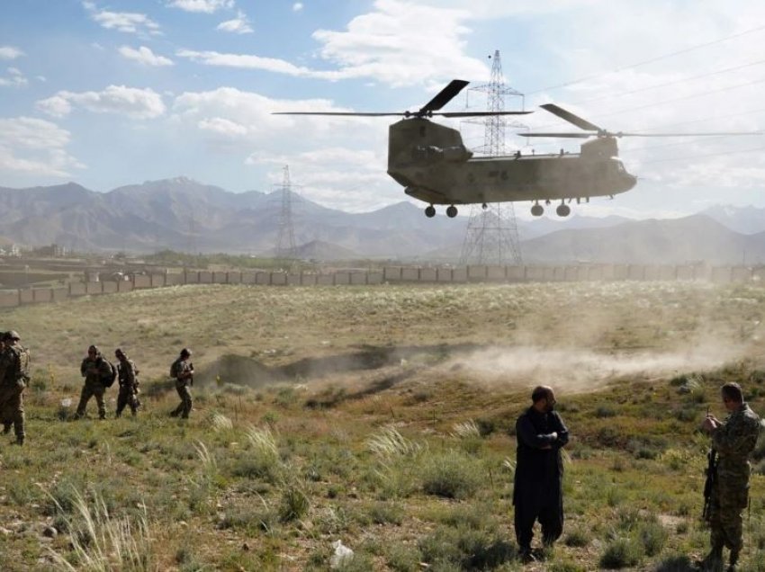 Administratës Biden i bëhet thirrje të shtyjë afatin për tërheqje të trupave nga Afganistani