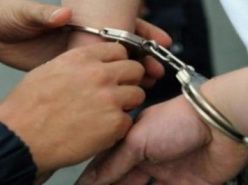 Ngacmoi dikë në orët e para të mëngjesit tek rruga B në Prishtinë, arrestohet
