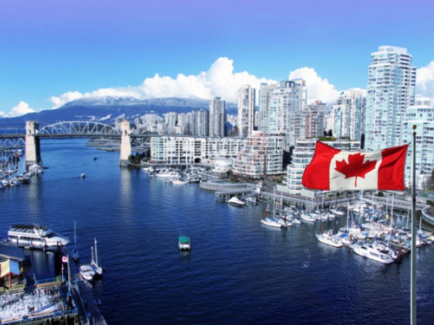 Kanadaja ndalon lundrimin e anijeve turistike deri në vitin 2022