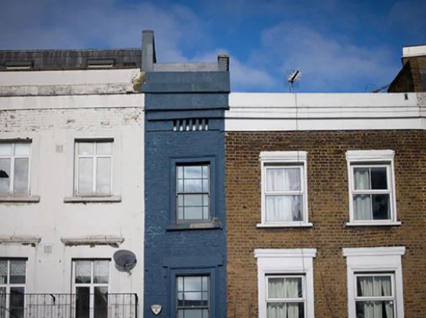 Në shitje për 1 milion paund banesa “më e hollë” e Londrës