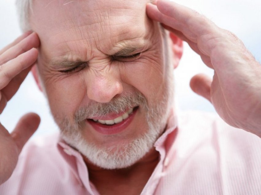 Llojet e rralla të dhimbjes së kokës dhe arsyet shëndetësore pse ndodhin ato