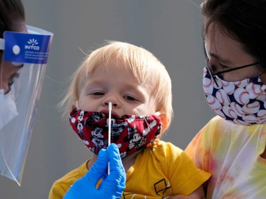 Rreth tre milionë fëmijë janë infektuar me coronavirus në SHBA