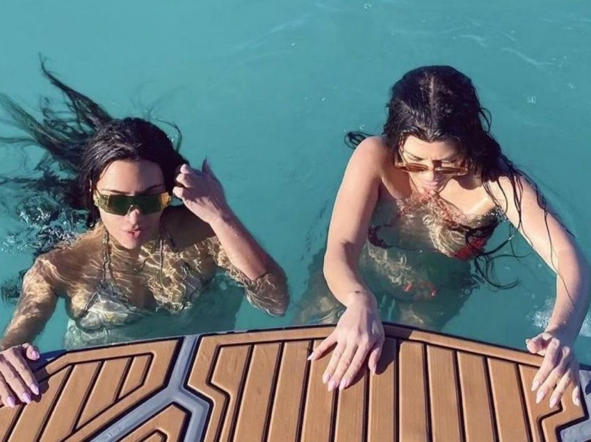Kim Kardashian me motrën e saj ngacmojnë imagjinatën e ndjekësve