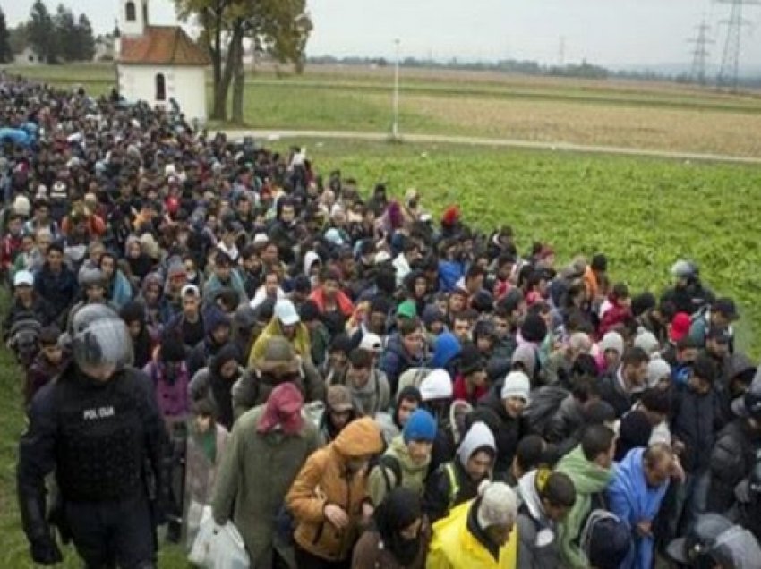 KE propozon përshpejtimin e dëbimit të migrantëve