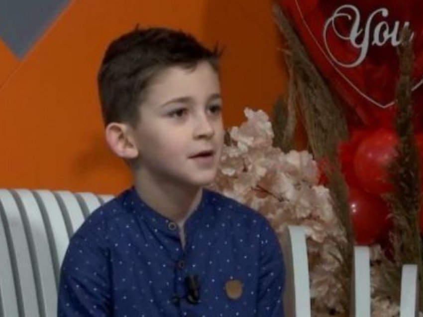 E jashtëzakonshme, shtatë vjeçari nga Kosova fiton vendin e parë në garat e matematikës në Dubai
