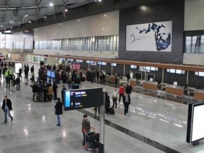 Largohen nga puna 20 punëtorë të Aeroportit të Prishtinës