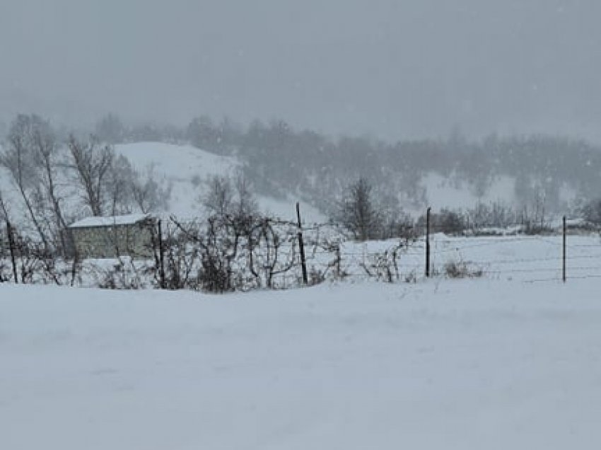 Bora mbyll një fshat të Suharekës, ankohen banorët 