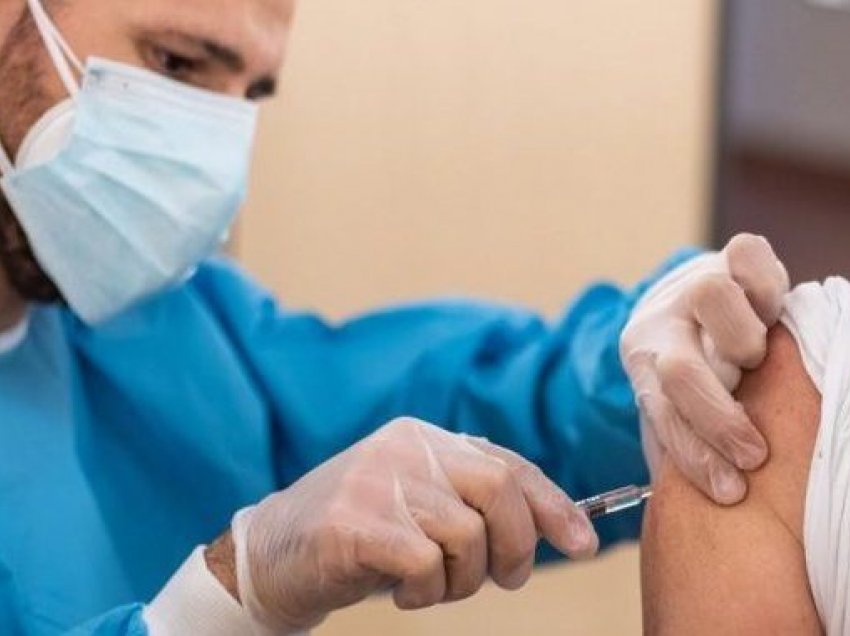 4 mijë punonjës shëndetësorë janë paraqitur për t’u vaksinuar kundër Covid-19